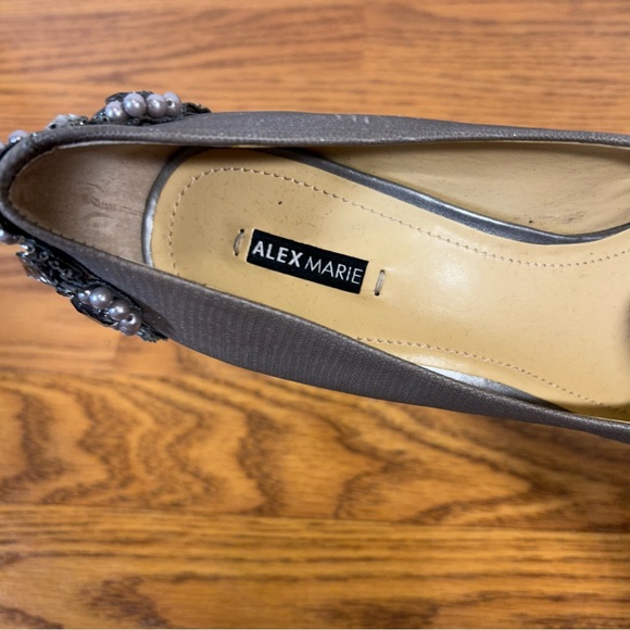 NWOT Alex Marie Beaded Detail Heels - Picture 8 of 9